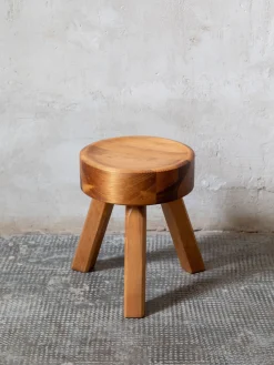 Taburete de madera de pino AML