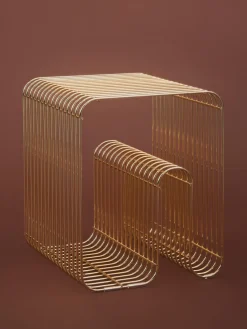 Taburete de metal Curva