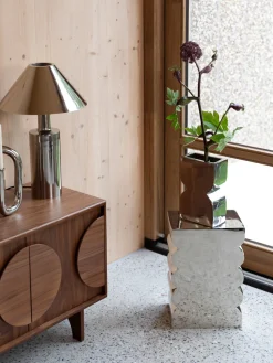 Taburete de metal Curves