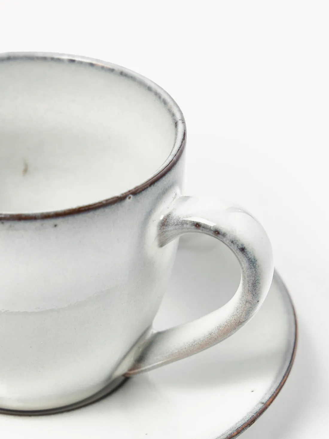 Taza artesanal con platito Nordic Sand