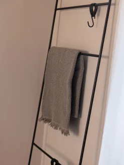 Toallero de metal Estina