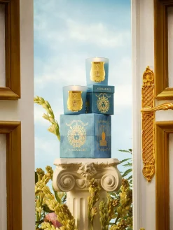 Vela perfumada artesanal de cinco mechas Versailles (romero, tilo, tuberosa)