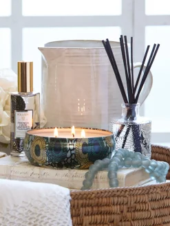 Vela perfumada artesanal de tres mechas Japonica Collection (madera de cacao, verbena y lavanda)