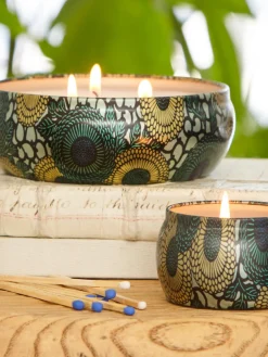 Vela perfumada artesanal de tres mechas Japonica Collection (madera de cacao, verbena y lavanda)