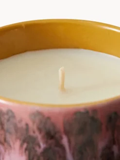 Vela perfumada artesanal 70's (rosas, sándalo y cedro)