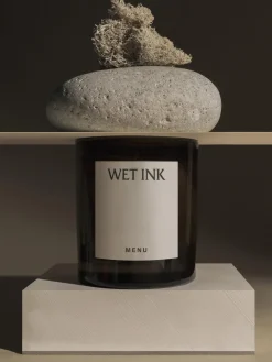 Vela perfumada Olfacte Wet Ink (menta, pomelo y cannabis)