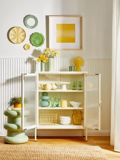 Vitrina de metal con cristal acanalado The Mixer