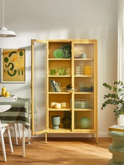 Vitrina de metal con cristal acanalado The Collector