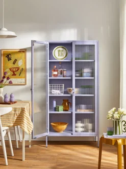 Vitrina de metal con cristal acanalado The Collector