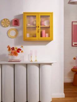 Vitrina de pared The Kit