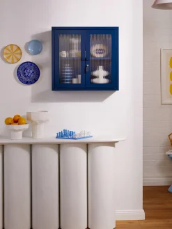 Vitrina de pared The Kit