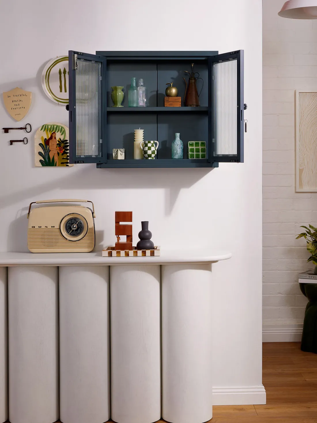 Vitrina de pared The Kit