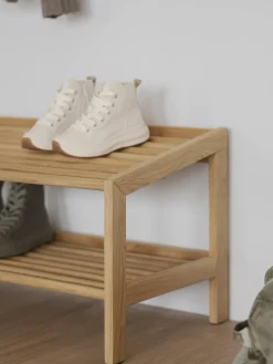 Zapatero de madera de roble Hillmond